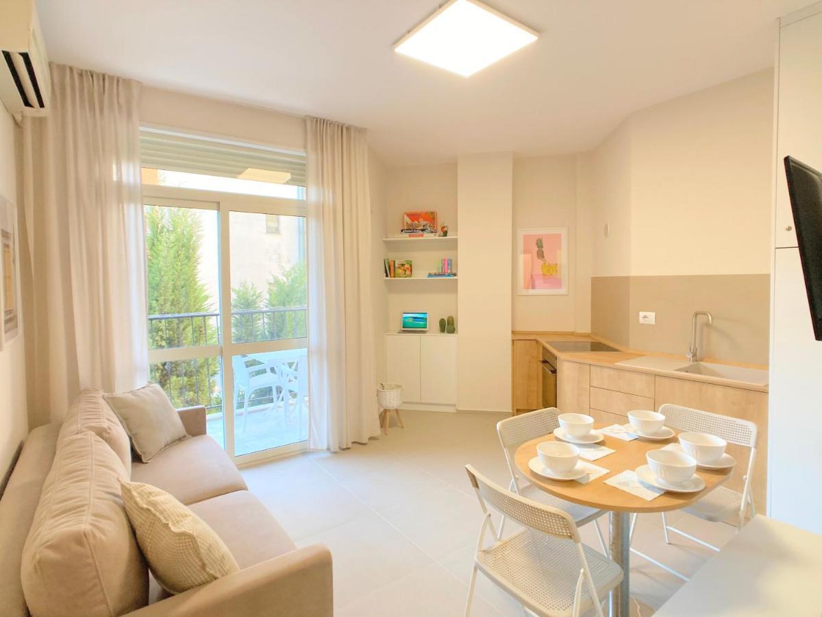 גולם 13 Eur For Monthly Stay - Home By The Sea - Hbs מראה חיצוני תמונה