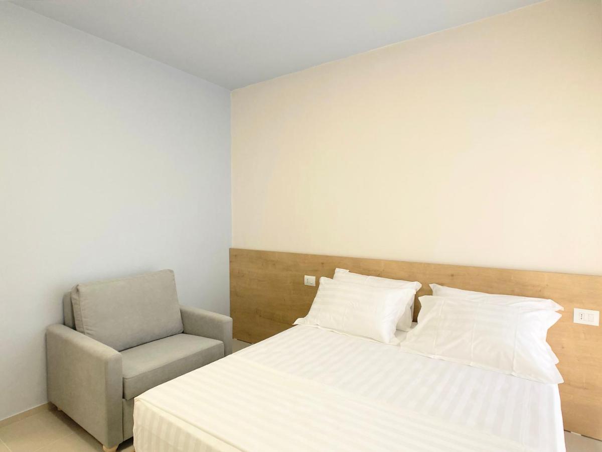גולם 13 Eur For Monthly Stay - Home By The Sea - Hbs מראה חיצוני תמונה